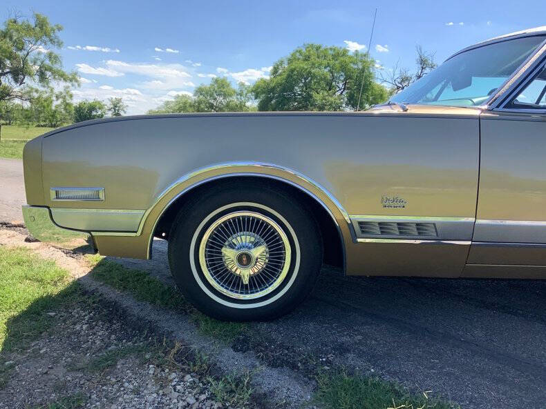 1967 Oldsmobile Delta Eighty-Eight