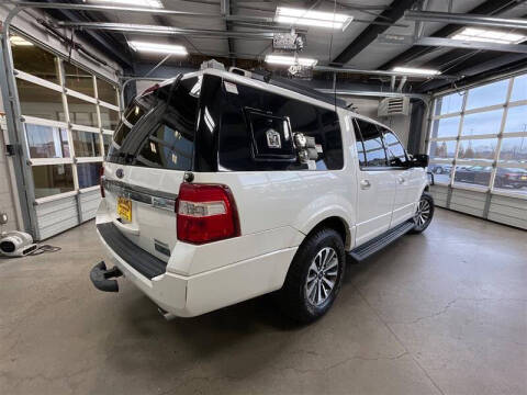 2017 Ford Expedition EL XLT