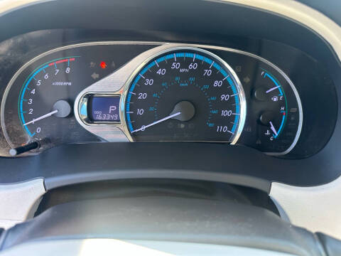 2014 Toyota Sienna XLE 8-Passenger