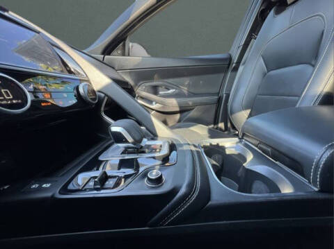 2024 Jaguar E-PACE P250 R-Dynamic SE