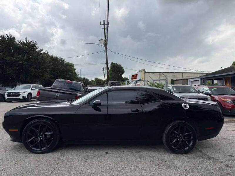 2019 Dodge Challenger SXT
