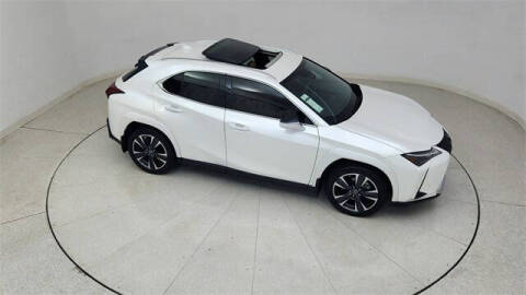 2023 Lexus UX 250h Premium