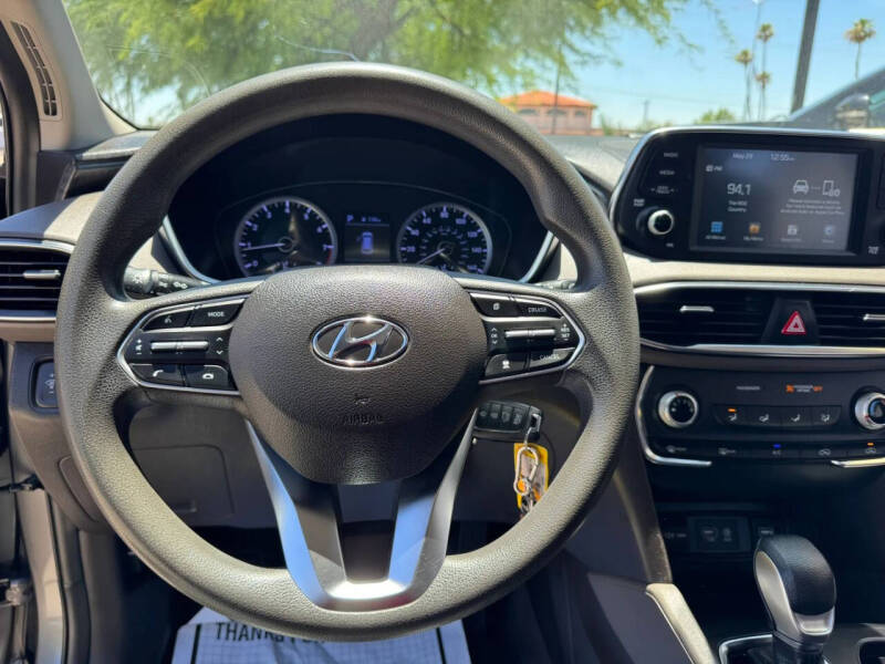 2019 Hyundai Santa Fe SE 2.4L