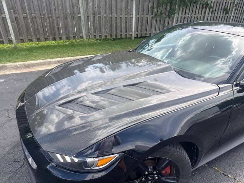 2015 Ford Mustang V6