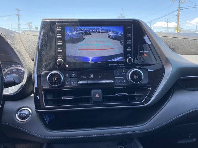 2022 Toyota Highlander LE