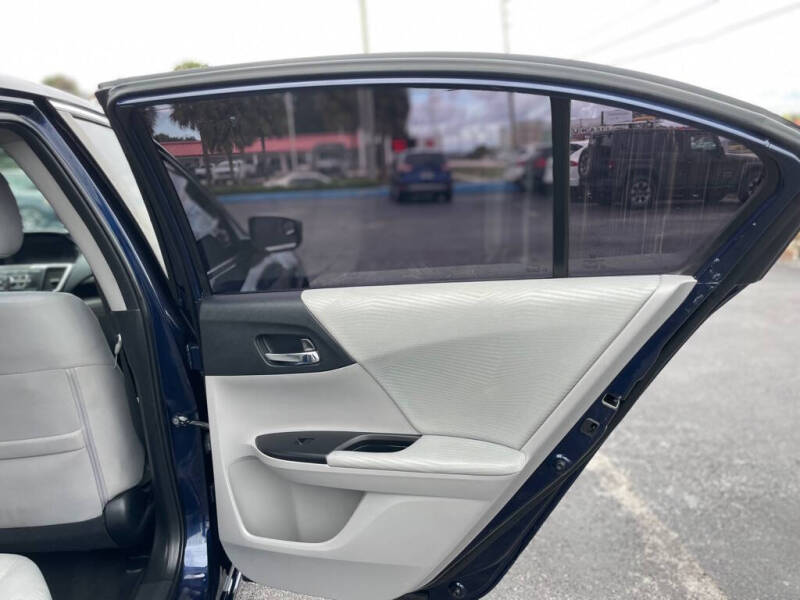 2017 Honda Accord LX