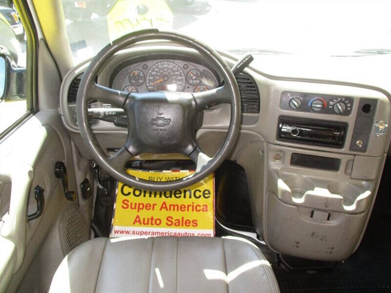 2004 Chevrolet Astro