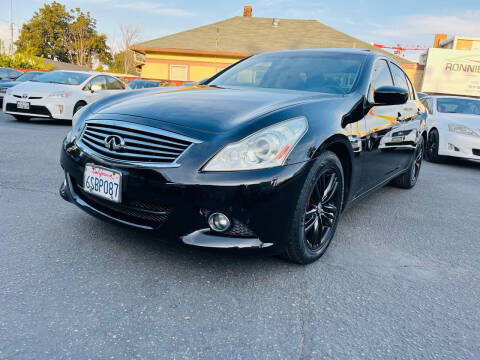 2011 Infiniti G25 Sedan for sale at Ronnie Motors LLC in San Jose CA