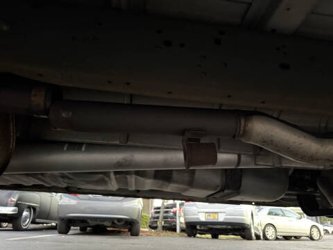 2005 Ford E-Series E-250