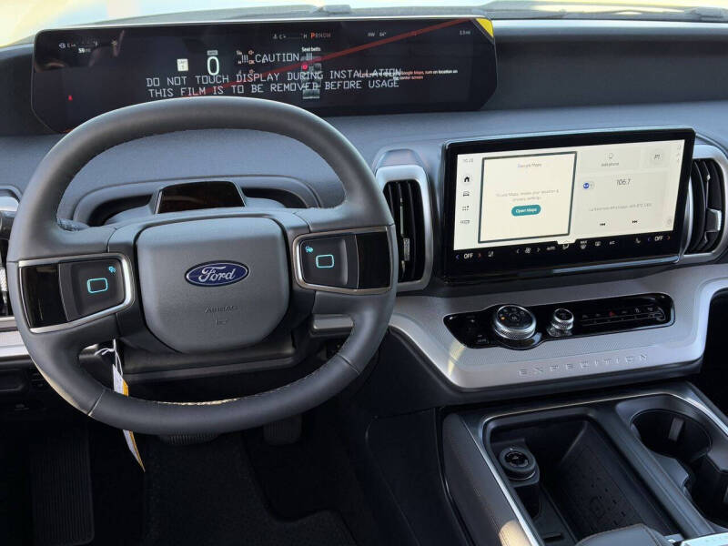 2025 Ford Expedition Active