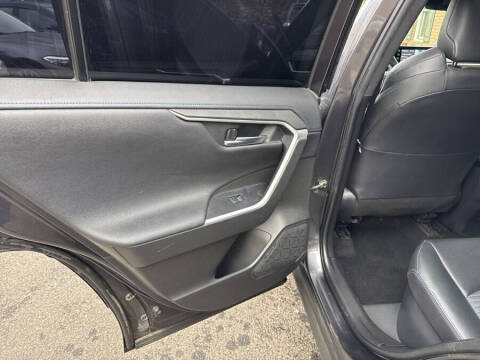 2020 Toyota RAV4 Hybrid XSE