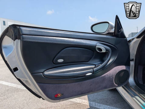 2004 Porsche 911 Carrera 4S