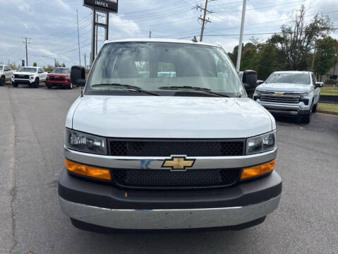 2025 Chevrolet Express 2500