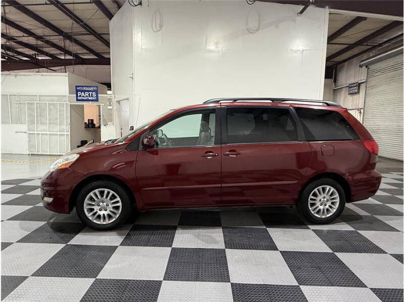 2008 Toyota Sienna