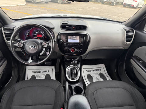 2017 Kia Soul +