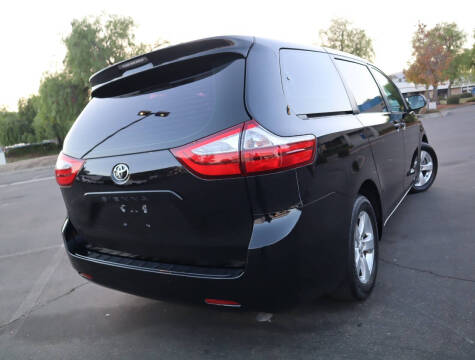2015 Toyota Sienna L 7-Passenger
