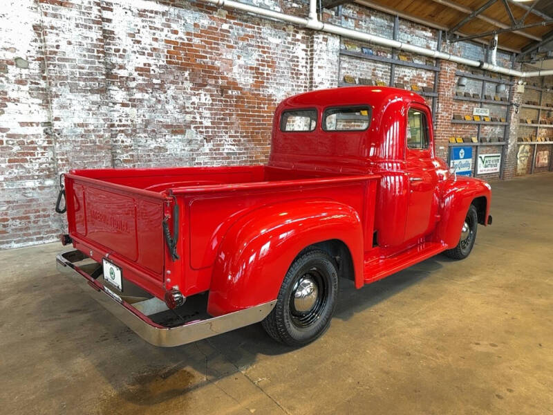 1955 International R-100