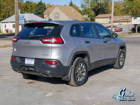 2017 Jeep Cherokee Sport
