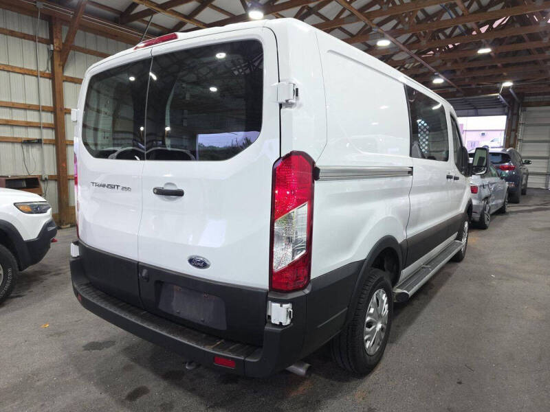 2024 Ford Transit