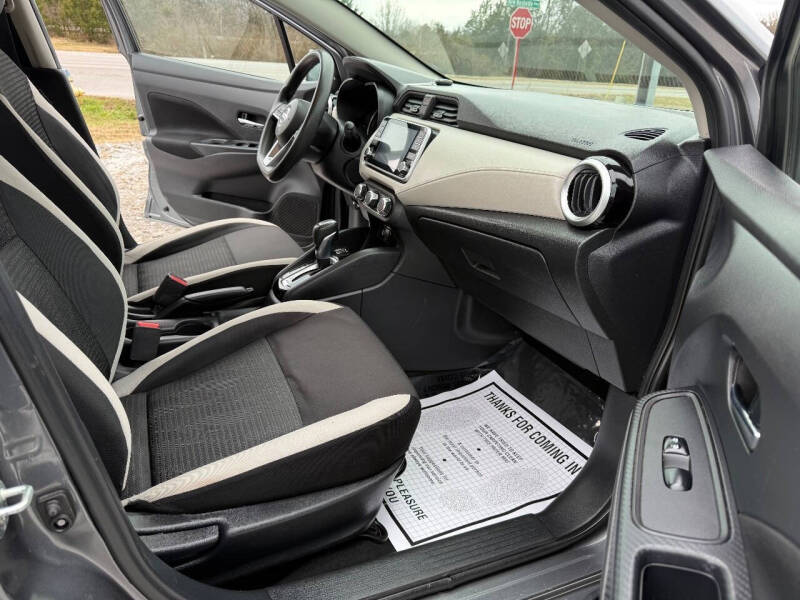 2021 Nissan Versa SV