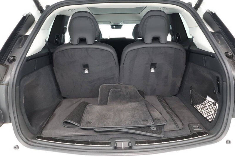 2025 Volvo EX90 Twin Plus 7P