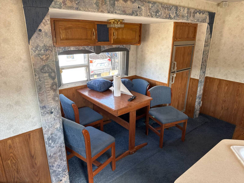 2003 Forest River Cherokee