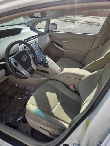2011 Toyota Prius Two