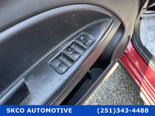 2022 Mitsubishi Mirage ES