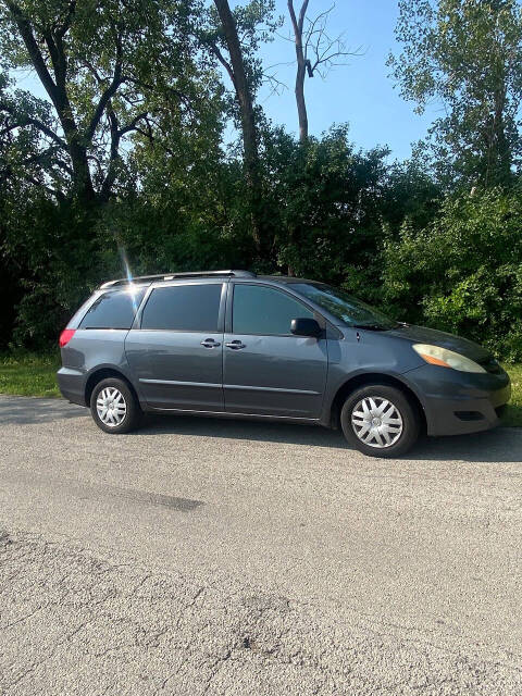 2006 Toyota Sienna for sale at Endless auto in Blue Island, IL