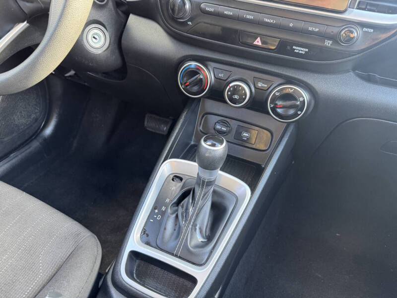 2021 Hyundai Venue SE