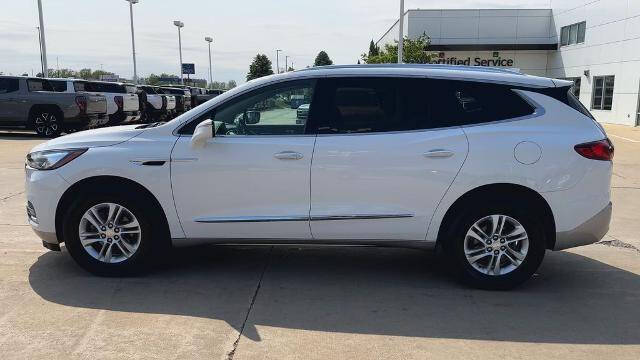2021 Buick Enclave Essence