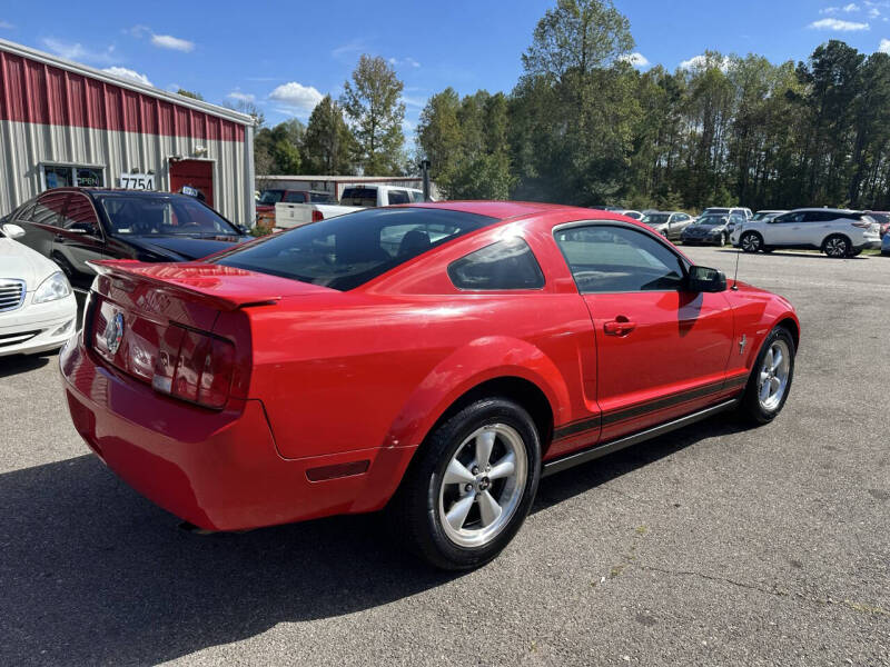 2008 Ford Mustang V6 Deluxe