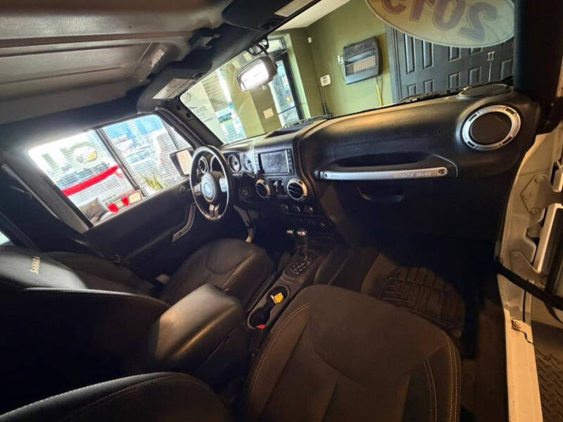 2015 Jeep Wrangler Unlimited Sahara