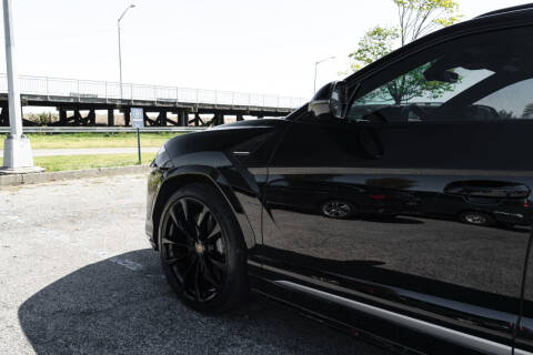 2020 Lamborghini Urus