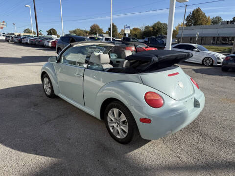 2005 Volkswagen New Beetle Convertible GL