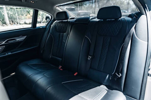 2022 BMW 7 Series 740i xDrive