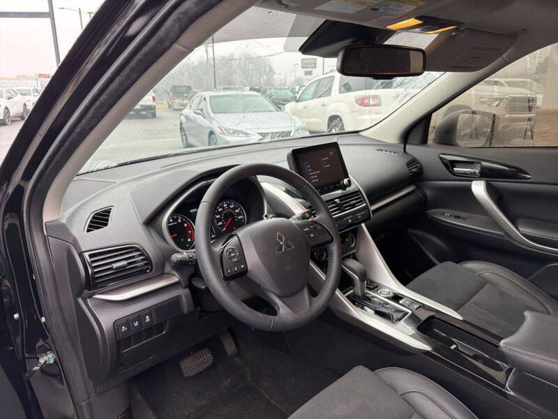 2022 Mitsubishi Eclipse Cross SE