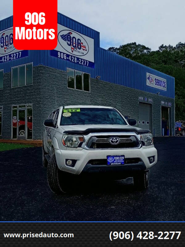 2014 Toyota Tacoma for sale at 906 Motors in Gladstone MI