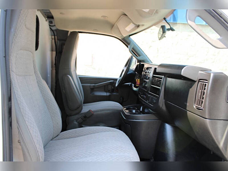 2018 Chevrolet Express 2500