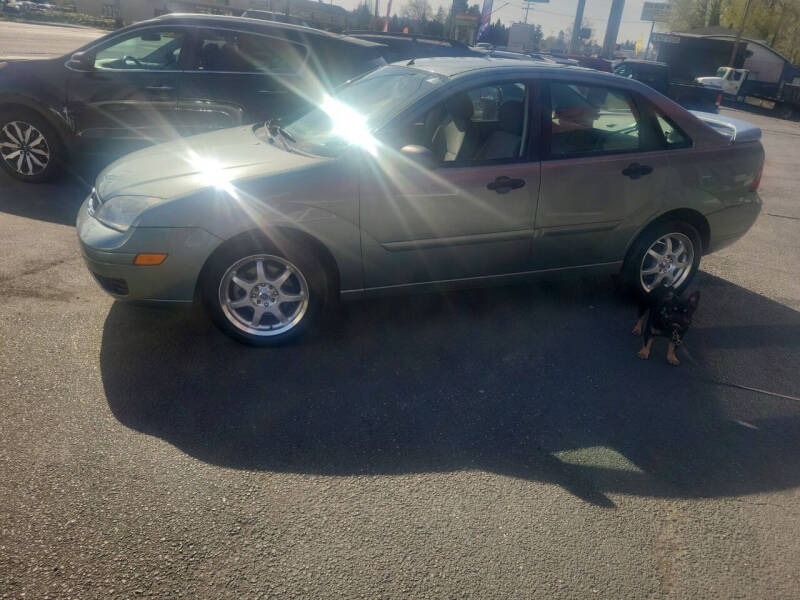 2005 Ford Focus ZX4 SE