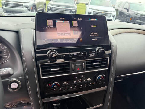 2022 Infiniti QX80 Luxe