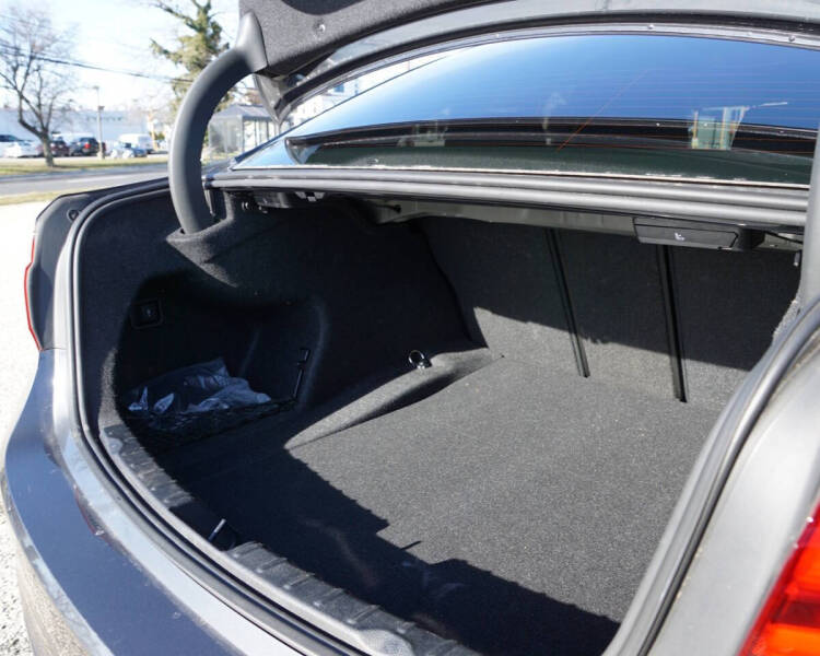 2018 BMW 3 Series 330i xDrive