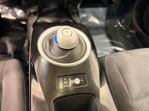 2016 Nissan LEAF SV