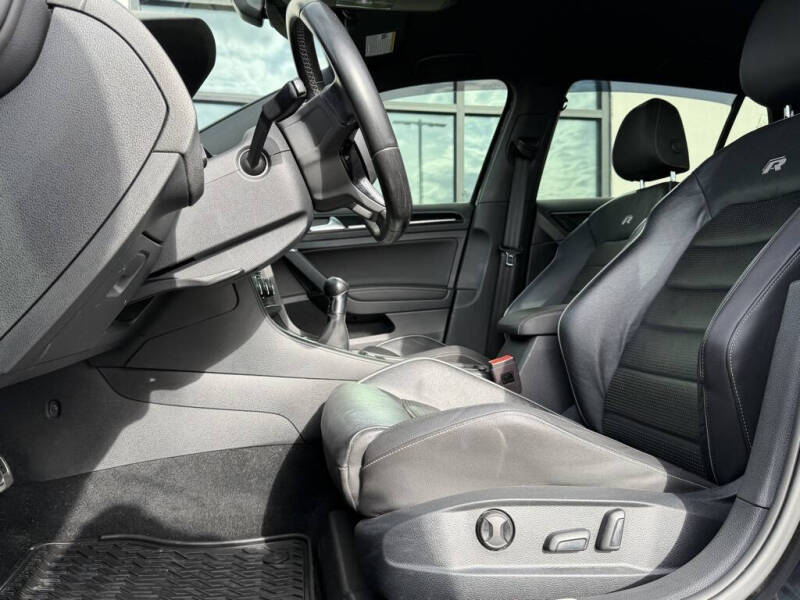 2018 Volkswagen Golf R 4Motion