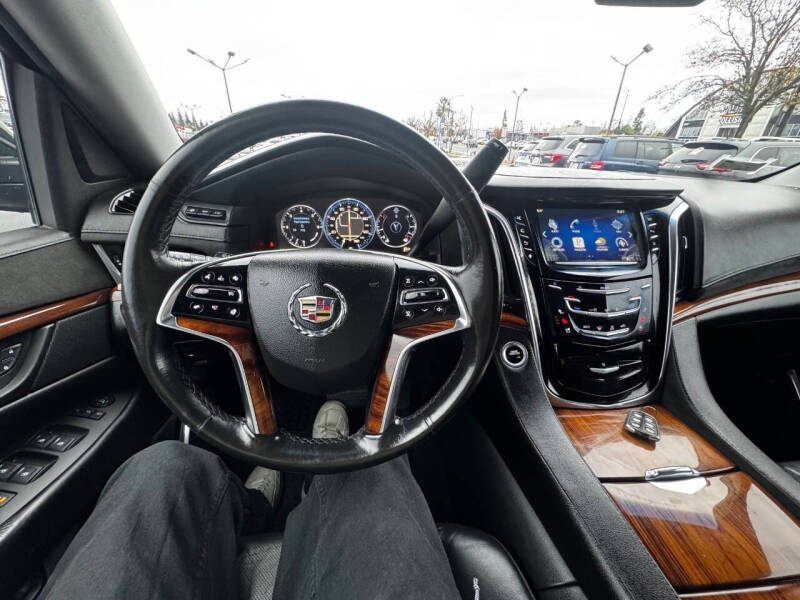 2015 Cadillac Escalade Premium