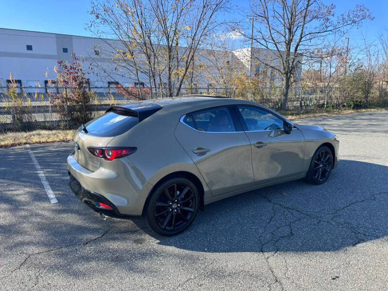 2024 Mazda Mazda3 Hatchback 2.5 Carbon Turbo