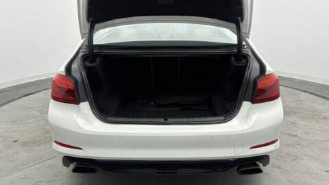 2019 BMW 5 Series 540i