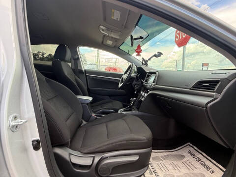 2019 Hyundai Elantra