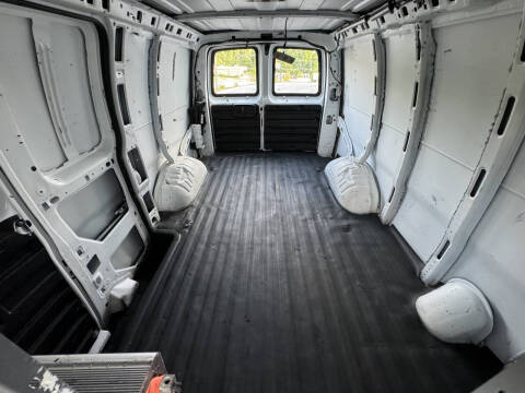2016 Chevrolet Express 2500