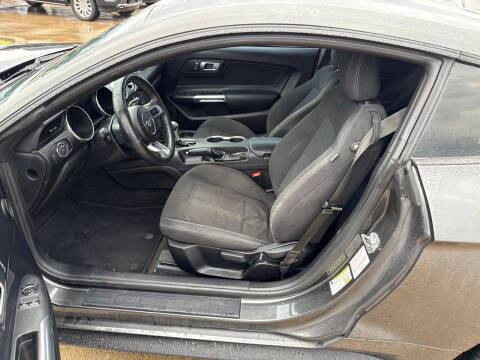 2018 Ford Mustang EcoBoost
